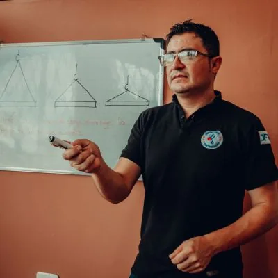 Instructor JFW durante una capacitación